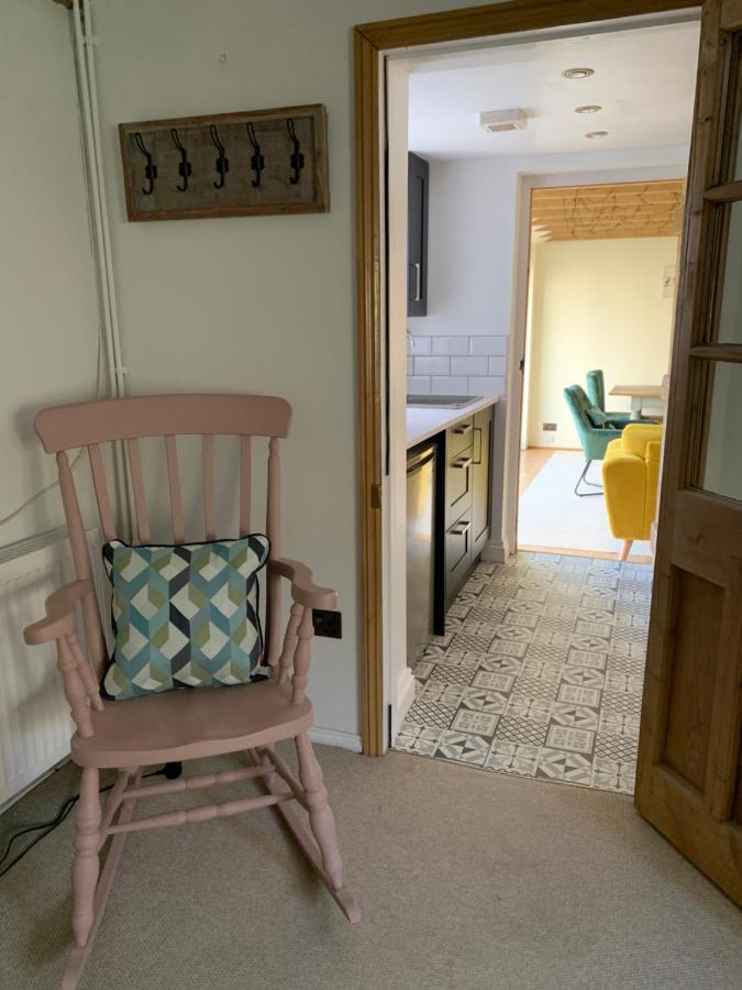 The Nest At Walnut Cottage Burrowbridge Esterno foto